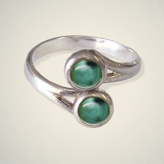 May (Emerald) Ring